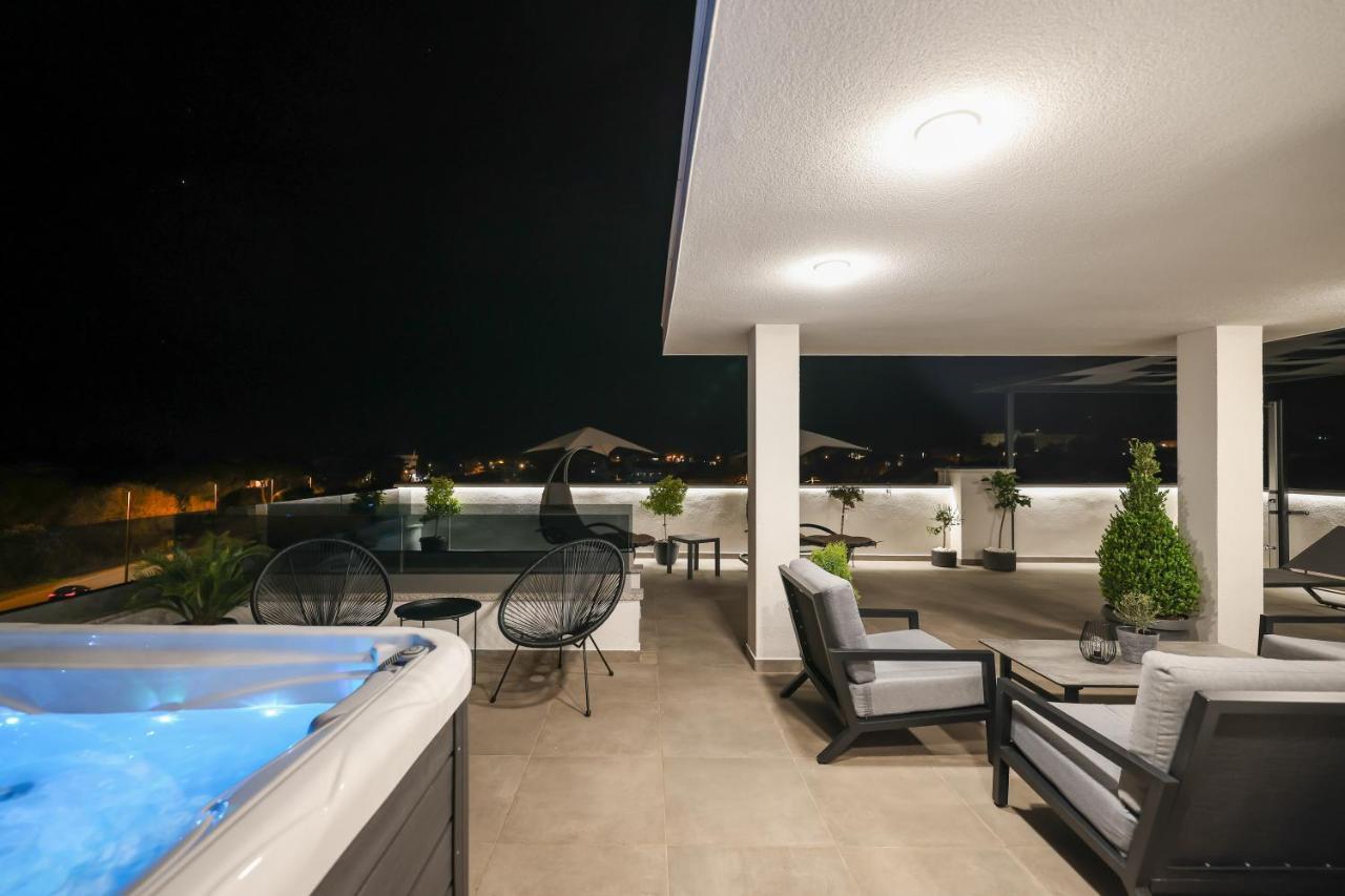 Leonardo Luxury Residence 2 Penthouse With Jacuzzi Zadar Luaran gambar